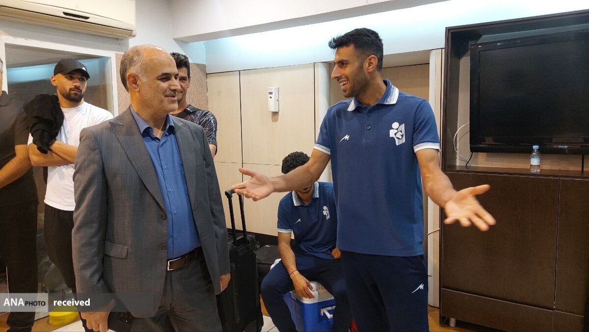 مدیرعامل ایرانخودرو پیکانیها را غافلگیر کرد/تشکر از نمایش عالی مقابل پرسپولیس