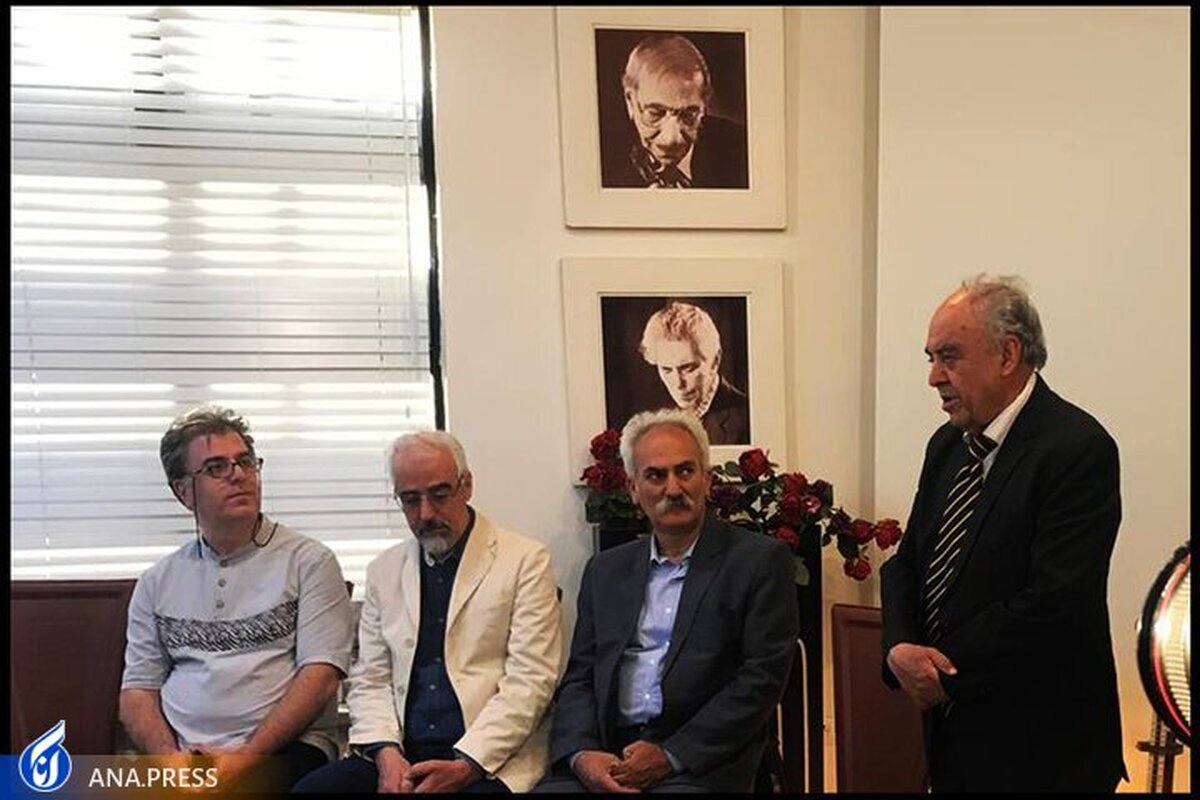 سراج: با آواز «احمدوند» به پهنای صورت اشک ریختم