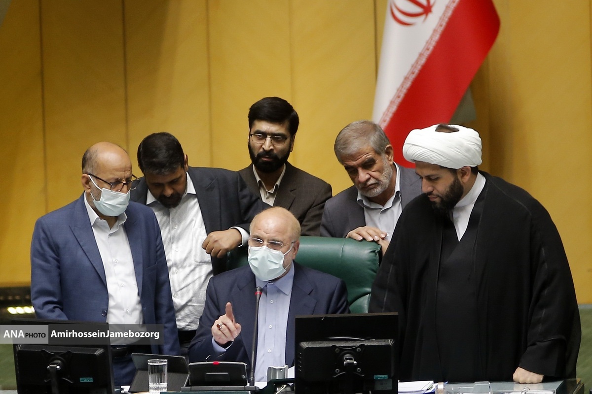 مسئولیت ارزی کشور و قیمت سکه برعهده بانک مرکزی است