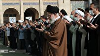 نماز عید فطر به امامت رهبر انقلاب اقامه شد