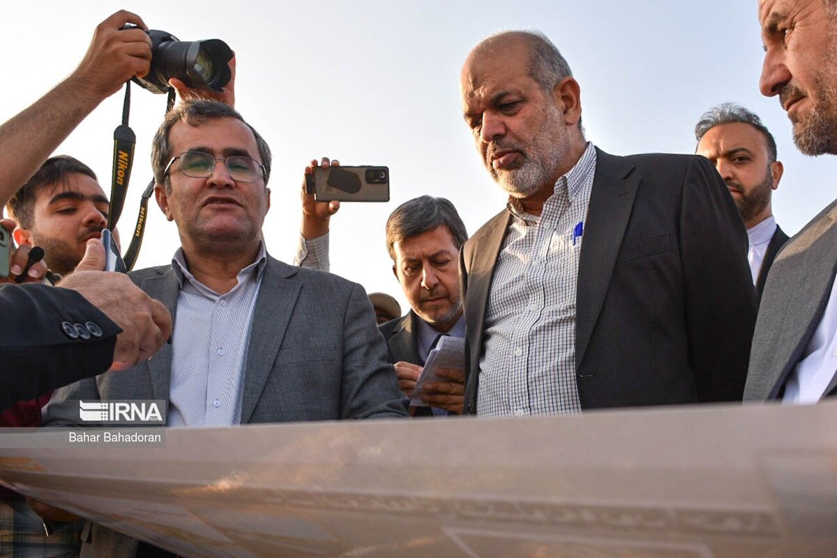 وزیر کشور: کارهای خوبی در استان کهگیلویه و بویراحمد آغاز شده است  لزوم تسریع در تکمیل ساختمان استانداری