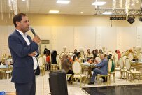 معلم شوق علمآموزی را در افراد جاری میکند