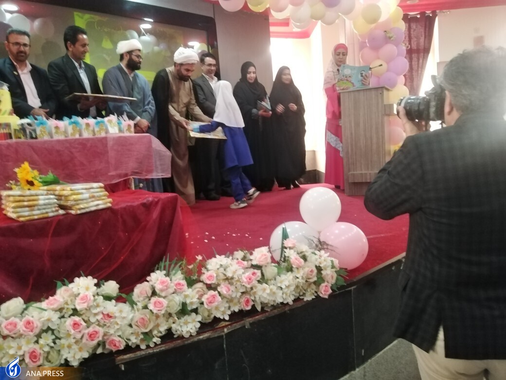 تعلیم و تربیت غنی شده با آموزه&zwnj;های دینی از وظایف معلمان است