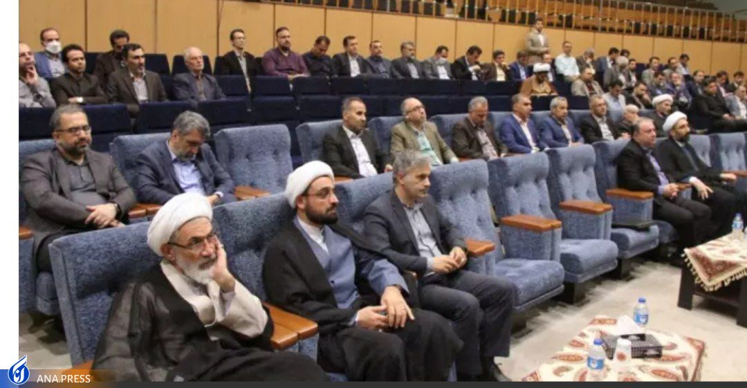 تشریح مقولههای اعتقادی تربیتی برای ارتباط با جوانان و برای جلوگیری از شکاف در جامعه تشریح مقولههای اعتقادی تربیتی برای ارتباط با جوانان و برای جلوگیری از شکاف در جامعه