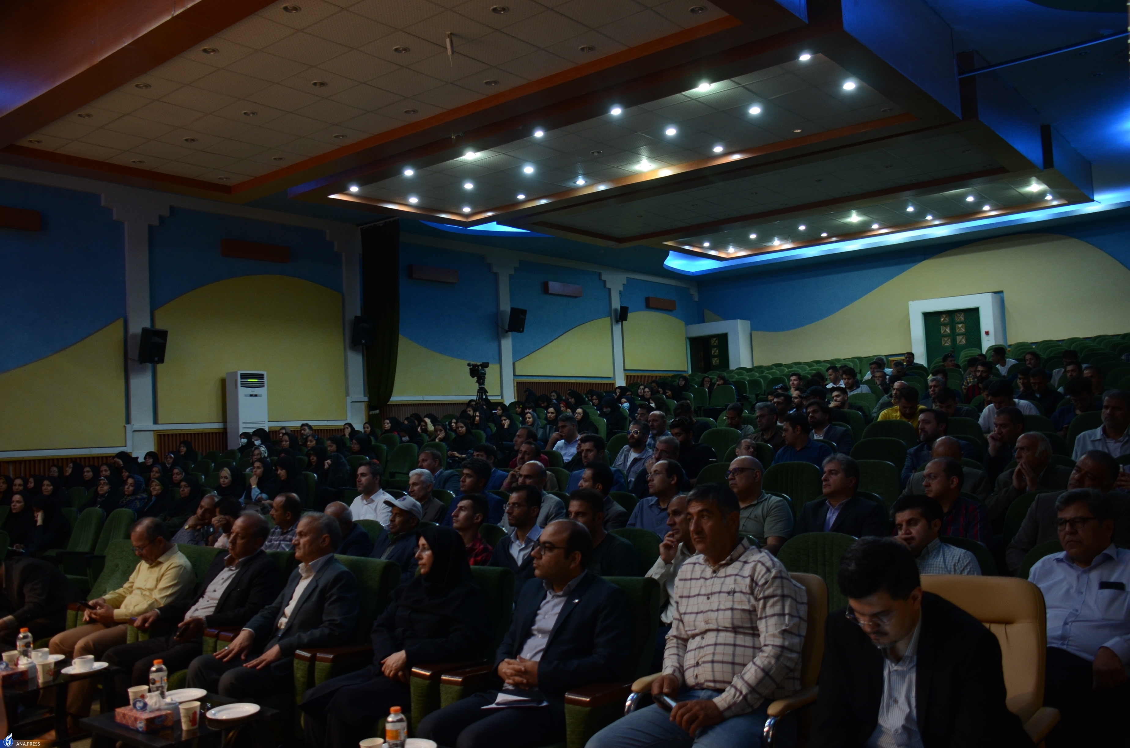 گام مؤثر مرکز تحقیقات محصولات زراعی و باغی استراتژیک برای ارتقای سلامت جامعه با نان گام مؤثر مرکز تحقیقات محصولات زراعی و باغی استراتژیک برای ارتقای سلامت جامعه با نان