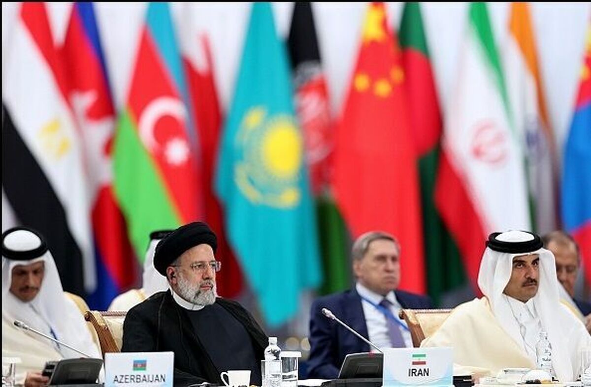 ایران باید در کنار بحث سیاسی-امنیتی، اولویت های فرهنگی-اقتصادی هم داشته باشد
