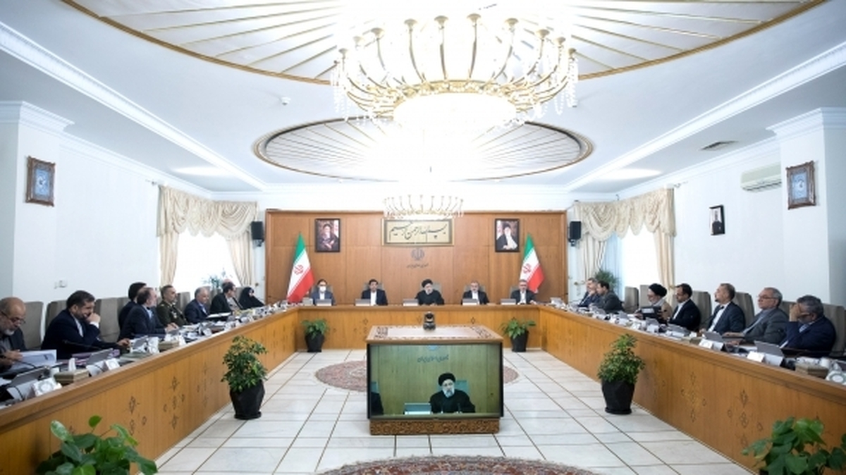 حقآبه ایران از هیرمند را با جدیت پیگیری کنید