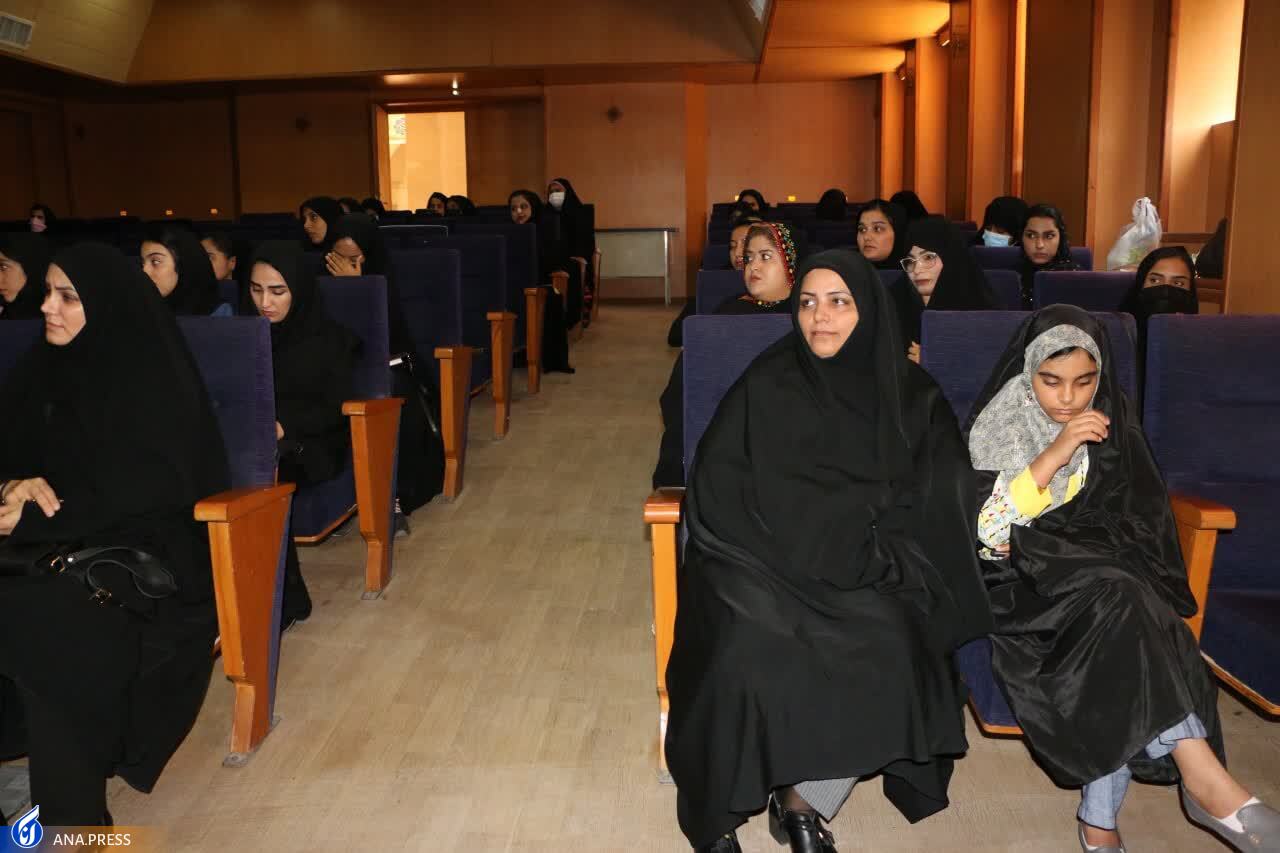 زن امروز از تعریفهای سنتی خانهنشینی فاصله گرفته است/سراهای نوآوری برای بانوان راهاندازی شود زن امروز از تعریفهای سنتی خانهنشینی فاصله گرفته است/سراهای نوآوری برای بانوان راهاندازی شود