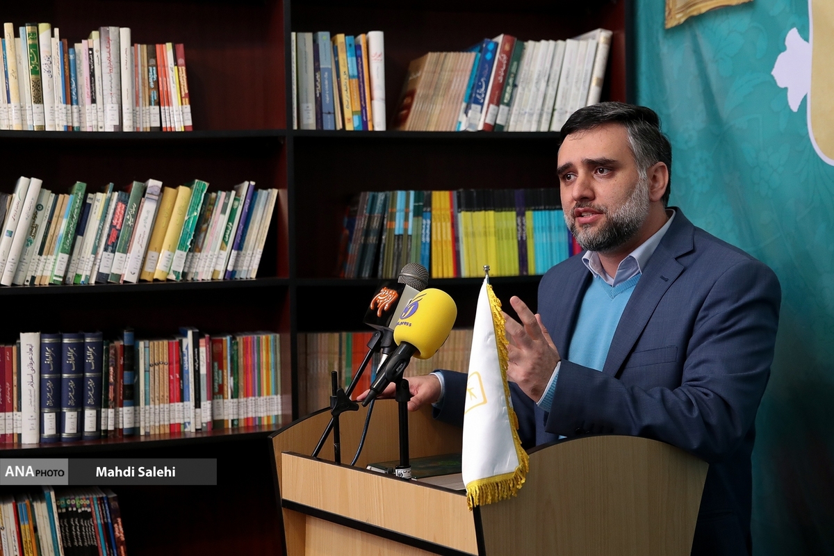 انتخاب بانک ملی برای عاملیت نمایشگاه با بررسی همه گزینههای ممکن بود