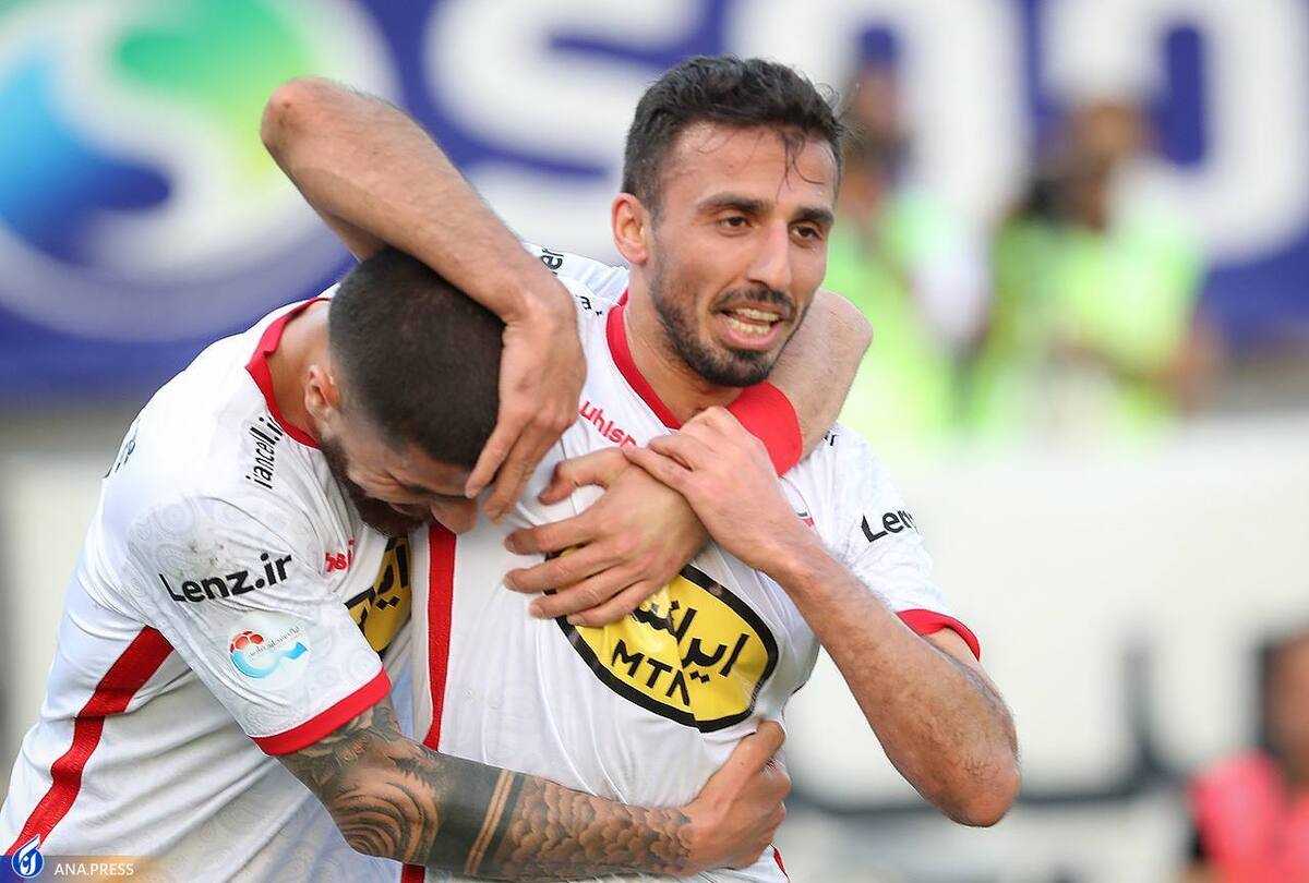 وضعیت اسفناک خبرنگاران در پوشش جشن قهرمانی پرسپولیس+ عکس و فیلم
