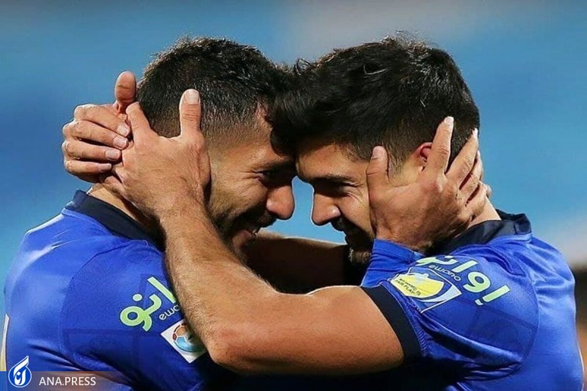 نیکنفس: قهرمانی پرسپولیس را به آنها تبریک میگویم/ من با استقلال قرارداد دارم+ فیلم