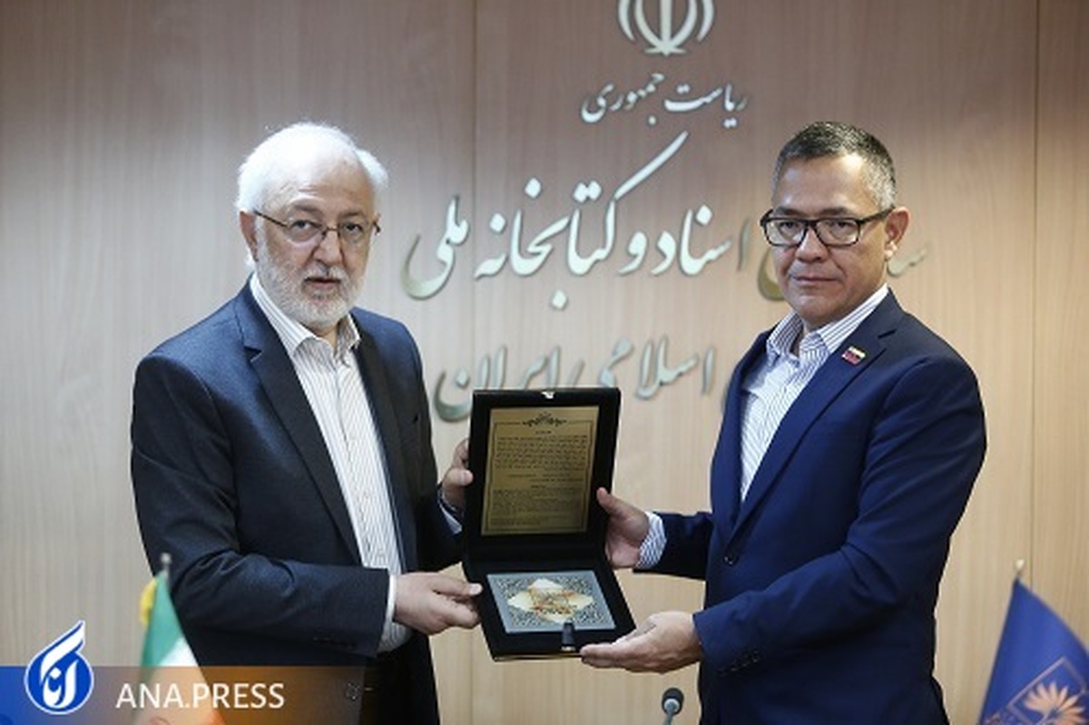 وزیر فرهنگ ونزوئلا: امپریالیسم جهانی به دنبال نابودی حافظه تاریخی ملتهاست