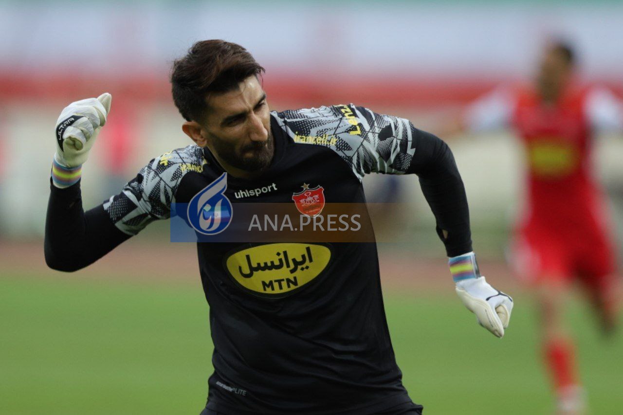 گلر پرسپولیس عصبانیت استقلالی ها را دو چندان کرد/ تمام حرکات جنجالی علیرضا بیرانوند+تصاویر گلر پرسپولیس عصبانیت استقلالی ها را دو چندان کرد/ تمام حرکات جنجالی علیرضا بیرانوند+تصاویر