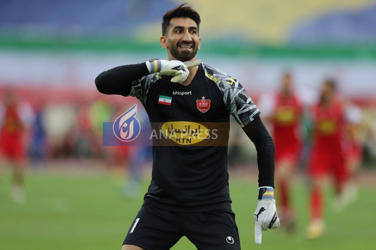 گلر پرسپولیس عصبانیت استقلالی ها را دو چندان کرد/ تمام حرکات جنجالی علیرضا بیرانوند+تصاویر گلر پرسپولیس عصبانیت استقلالی ها را دو چندان کرد/ تمام حرکات جنجالی علیرضا بیرانوند+تصاویر