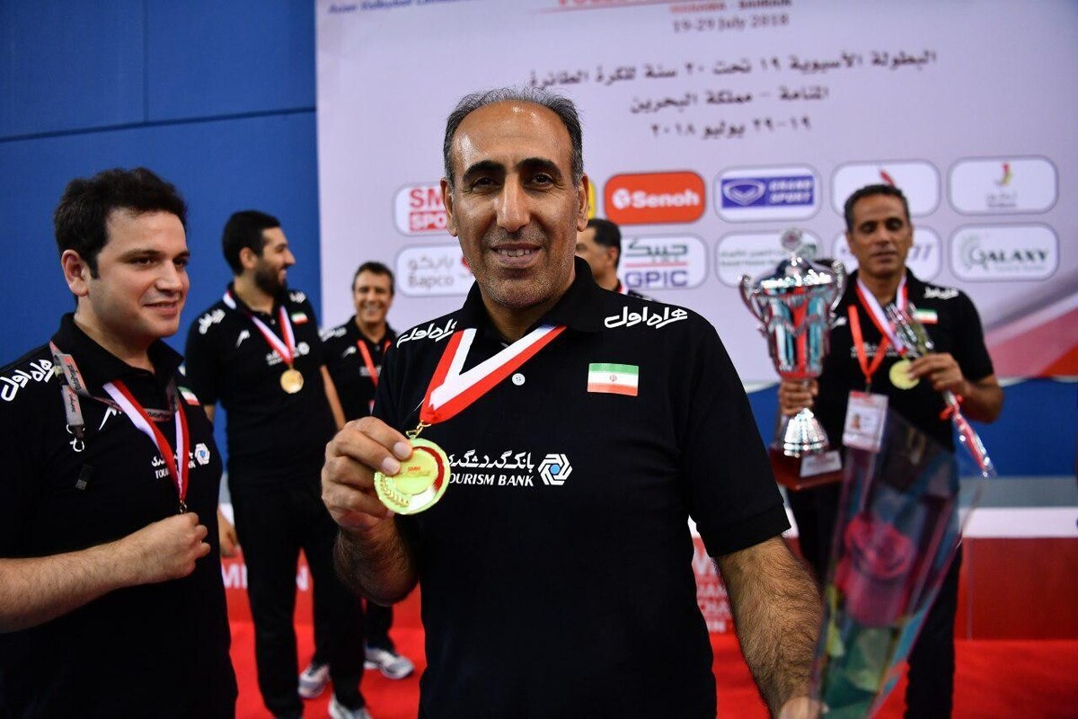 سرپرست تیم ملی والیبال کنارهگیری کرد یک ملیپوش مصدوم شد