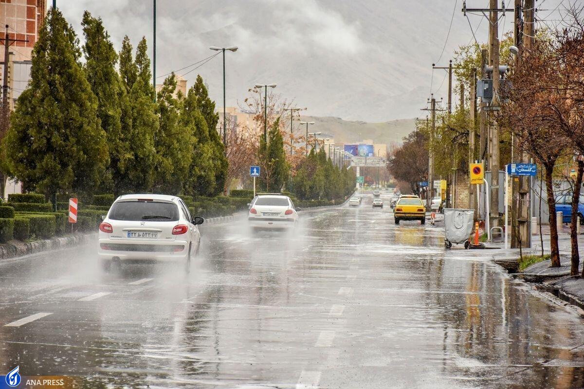رگبار پراکنده در برخی استان ها؛ کاهش دما در نوار شمالی کشور