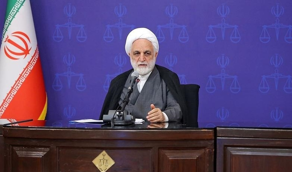 اژهای: در ساماندهی انبار بنادر و گمرکات با مشکل مواجه هستیم