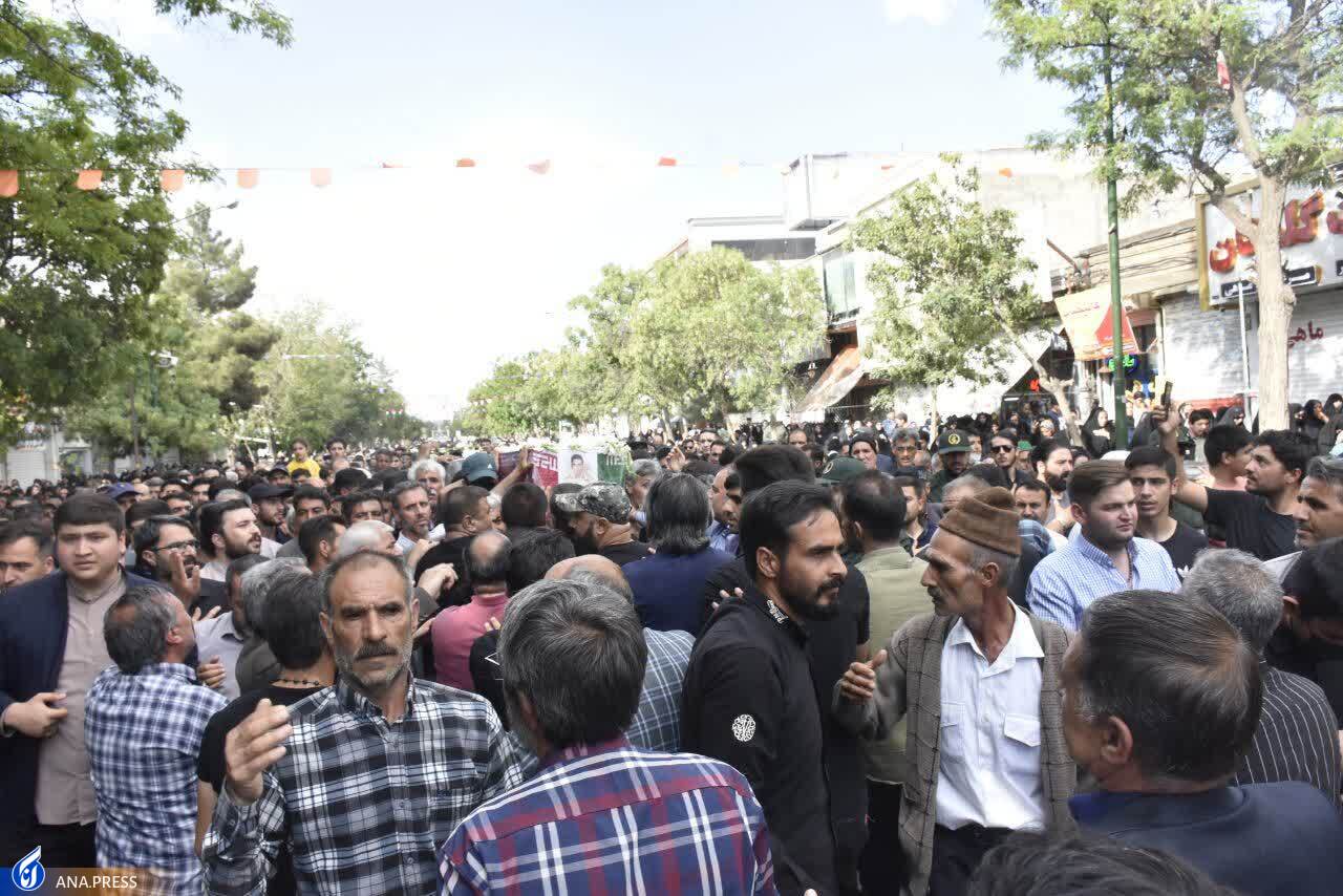 تشییع پیکر شهید حادثه تروریستی سراوان در قوچان تشییع پیکر شهید حادثه تروریستی سراوان در قوچان