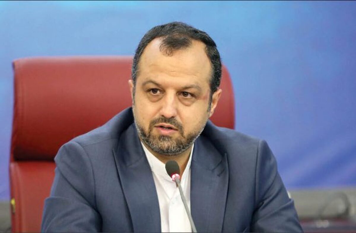 خاندوزی: خروج اقتصاد از چاله سرمایه‌گذاری منفی