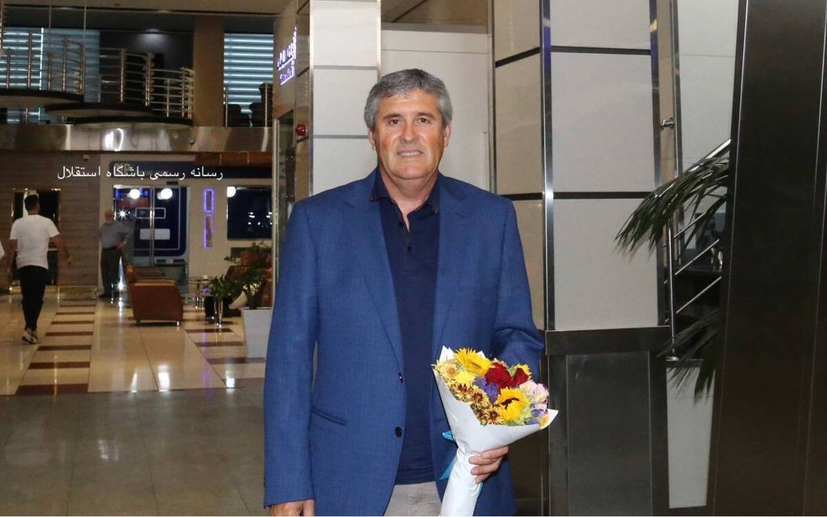 خوان لوپز برای مذاکره با استقلال وارد تهران شد