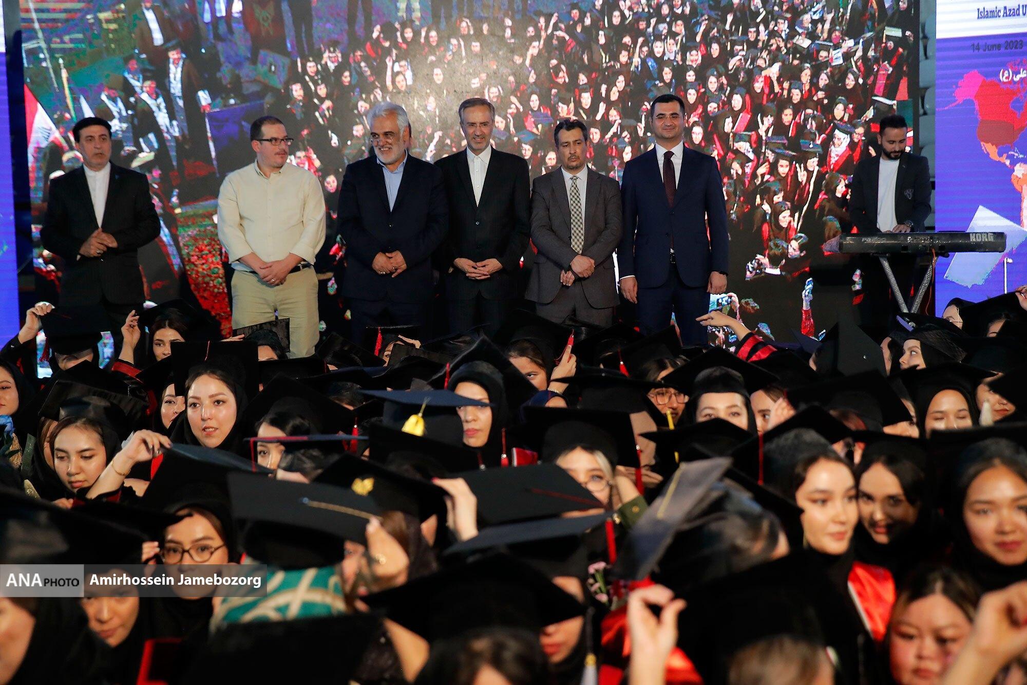 جشن فارغ التحصیلی دانشجویان غیرایرانی دانشگاه آزاد اسلامی برگزار شد جشن فارغ التحصیلی دانشجویان غیرایرانی دانشگاه آزاد اسلامی برگزار شد