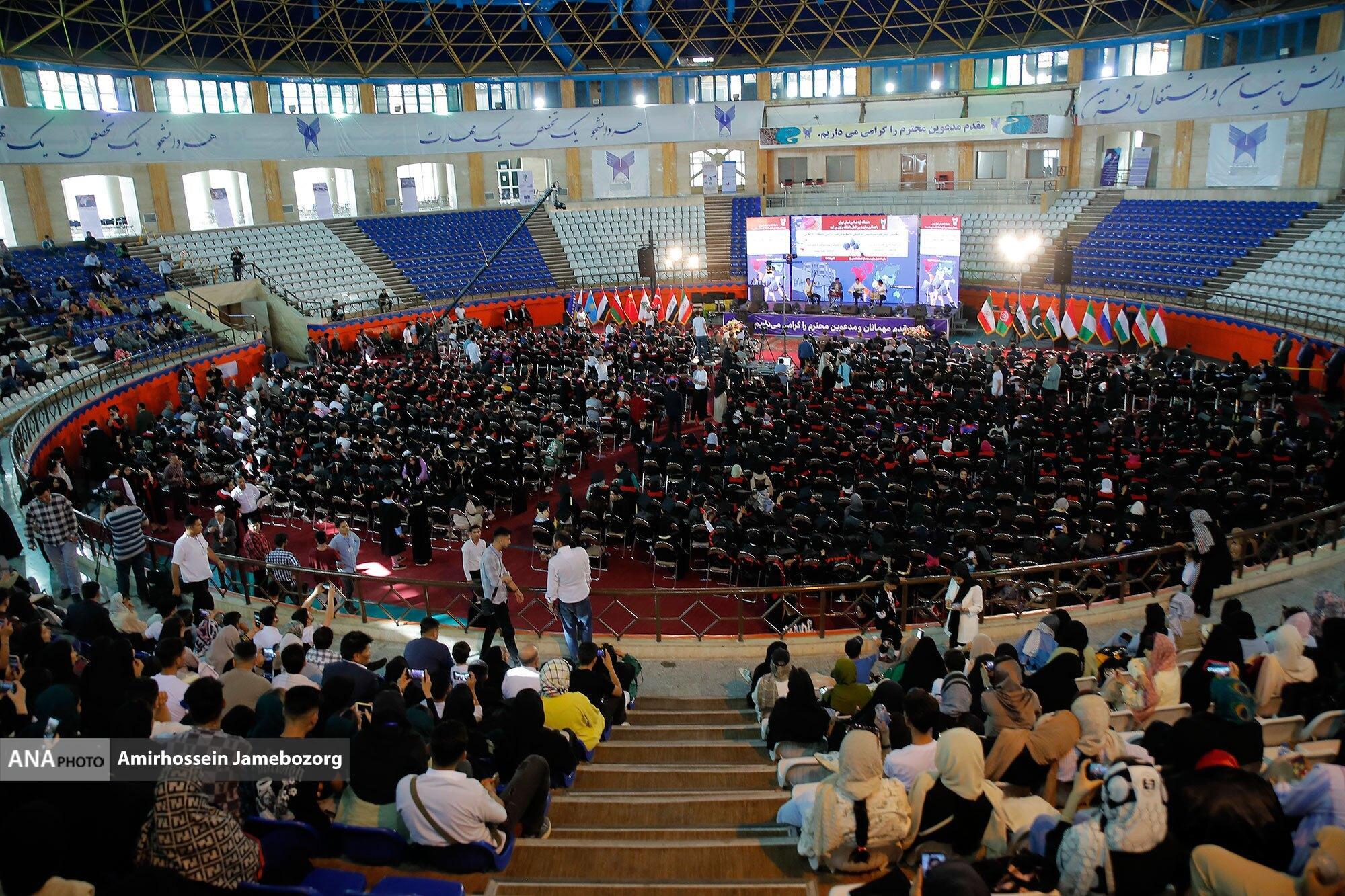 جشن فارغ التحصیلی دانشجویان غیرایرانی دانشگاه آزاد اسلامی برگزار شد جشن فارغ التحصیلی دانشجویان غیرایرانی دانشگاه آزاد اسلامی برگزار شد