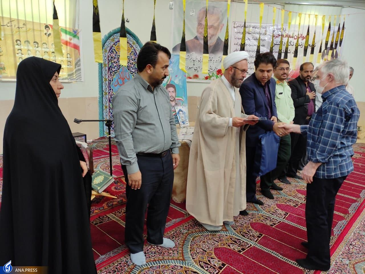 دانشجویان از اقشار تاثیرگذار در دفاع مقدس بودند دانشجویان از اقشار تاثیرگذار در دفاع مقدس بودند