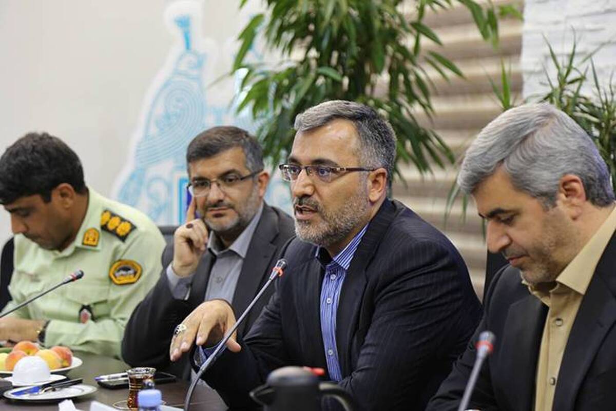 ساماندهی دستفروشان بازار تهران در انتظار یافتن راهکار عملی