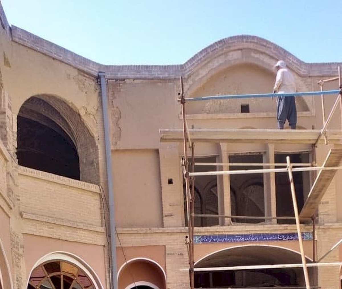 آغاز مرمت بازار شمسالسطنه نراق