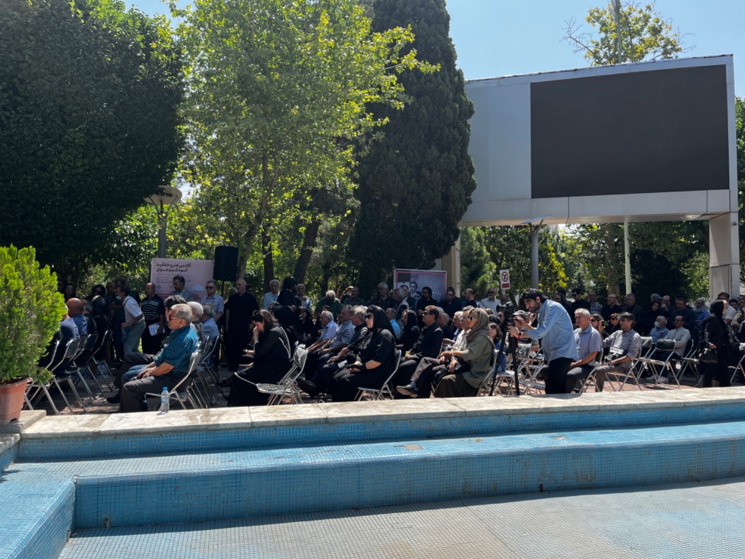 پیرنیاکان: ناصحپور یک هنرمند با اخلاق بود که هیچگاه هنرش را به معرض نمایش نگذاشت پیرنیاکان: ناصحپور یک هنرمند با اخلاق بود که هیچگاه هنرش را به معرض نمایش نگذاشت