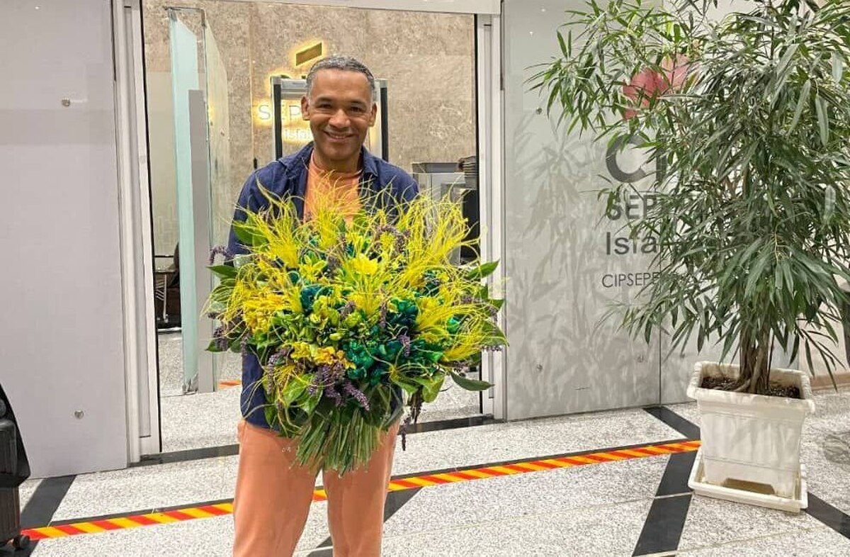 بازگشت مورایس به اصفهان برای پیگیری امور سپاهان