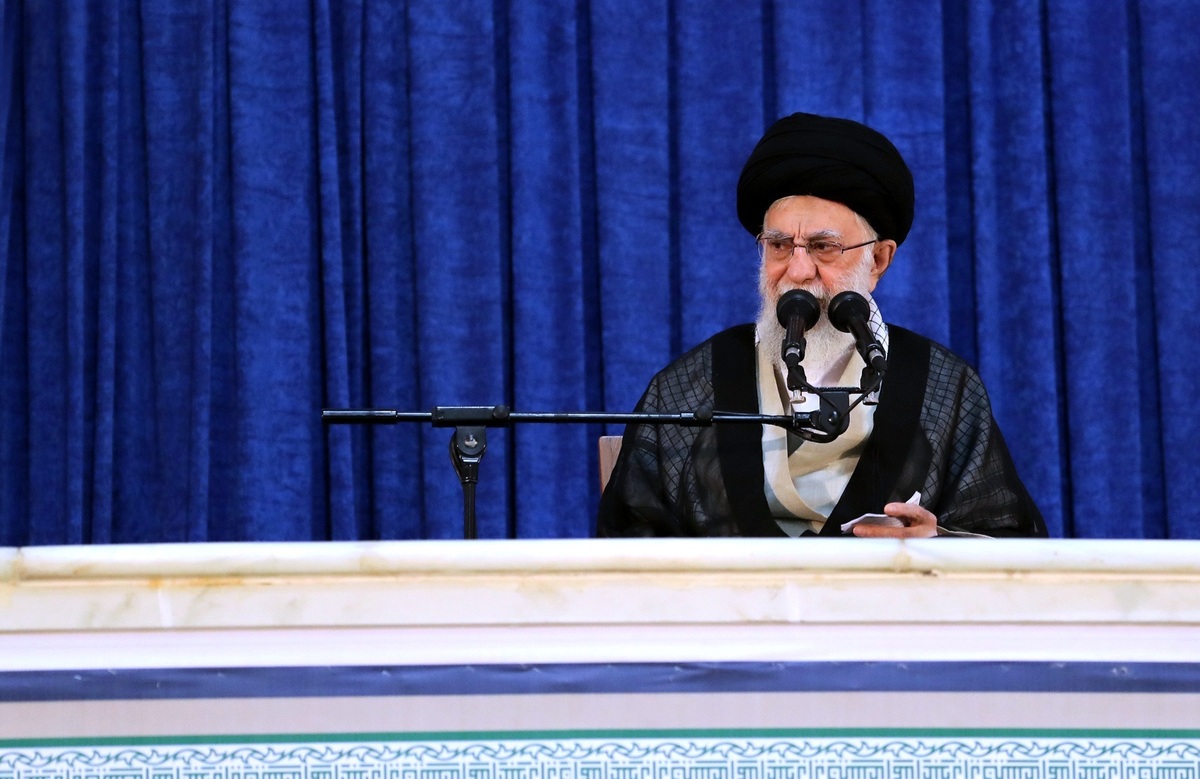 رهبر معظم انقلاب ۱۴ خرداد در حرم مطهر امام(ره) سخنرانی میکنند