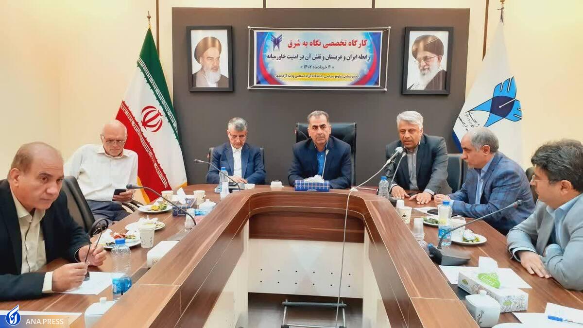 اقتدار علمی و فرهنگی کشور بر عهده حوزه و دانشگاه است