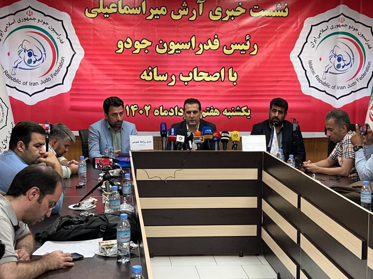 میراسماعیلی: من بچه نظام هستم و بارها سیلی خوردم/این تجمع بی اخلاقی یکسری افراد منفعت طلب است