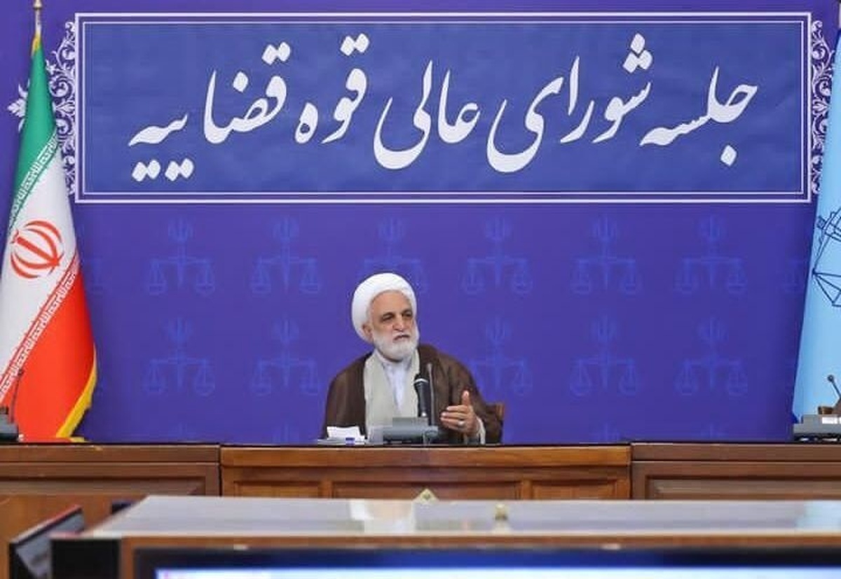 ناهنجاریهای اجتماعی را میتوان با منطق و گفتگو علاج کرد
