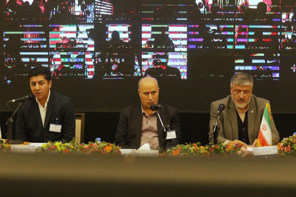 تاج: وقتی بانوان در کنسرت و سینما هستند باید در فوتبال هم حضور داشته باشند هم پول نداریم هم برای انتقال مشکل داریم