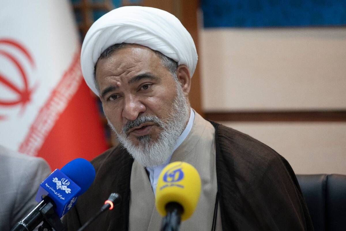 ۱۴ سرآمد کرسیهای نظریهپردازی و نقد و مناظره تجلیل میشوند