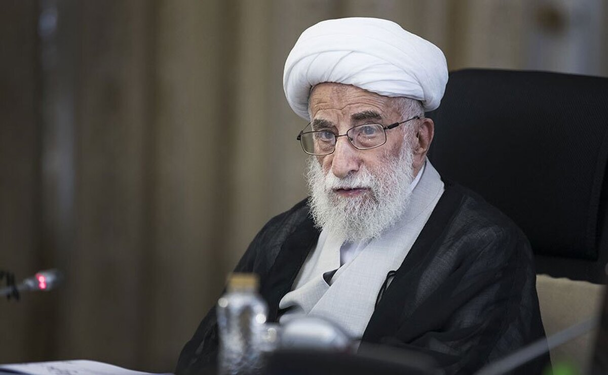 آیتالله جنتی: جوانان «کرانه باختری» صهیونیستها را از پای درمیآورند