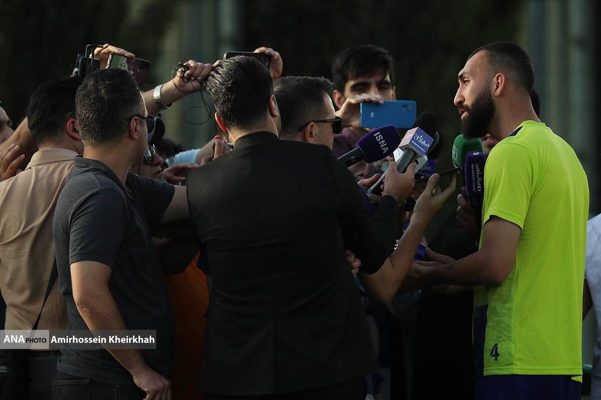 چشمی: استقلال را منحل کنید چرا کسی به پرسپولیس ورود نمیکند+ فیلم