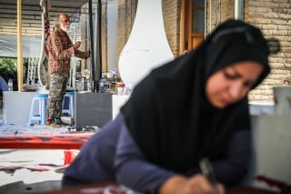 کار گروهی ۱۲۰ نقاش و طراح جوان برای ایام محرم