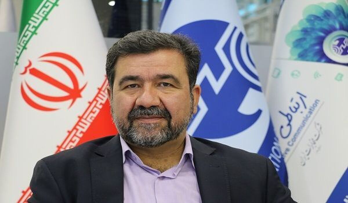 اجرای طرح نجمای مخابرات نقش مؤثری در توسعه فیبر نوری کشور دارد