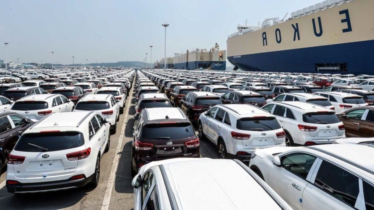 واردات ۲۴۱ خودروسواری در بهار امسال