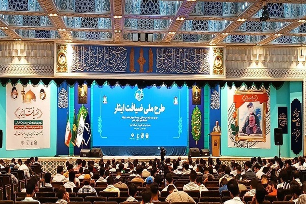 دانشجویان نباید اجازه دهند دانشگاه به دست دشمنان بیفتد