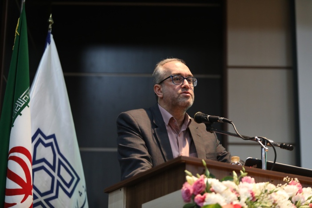 باید به دنبال خلق مسیرهای جدید در فناوری باشیم