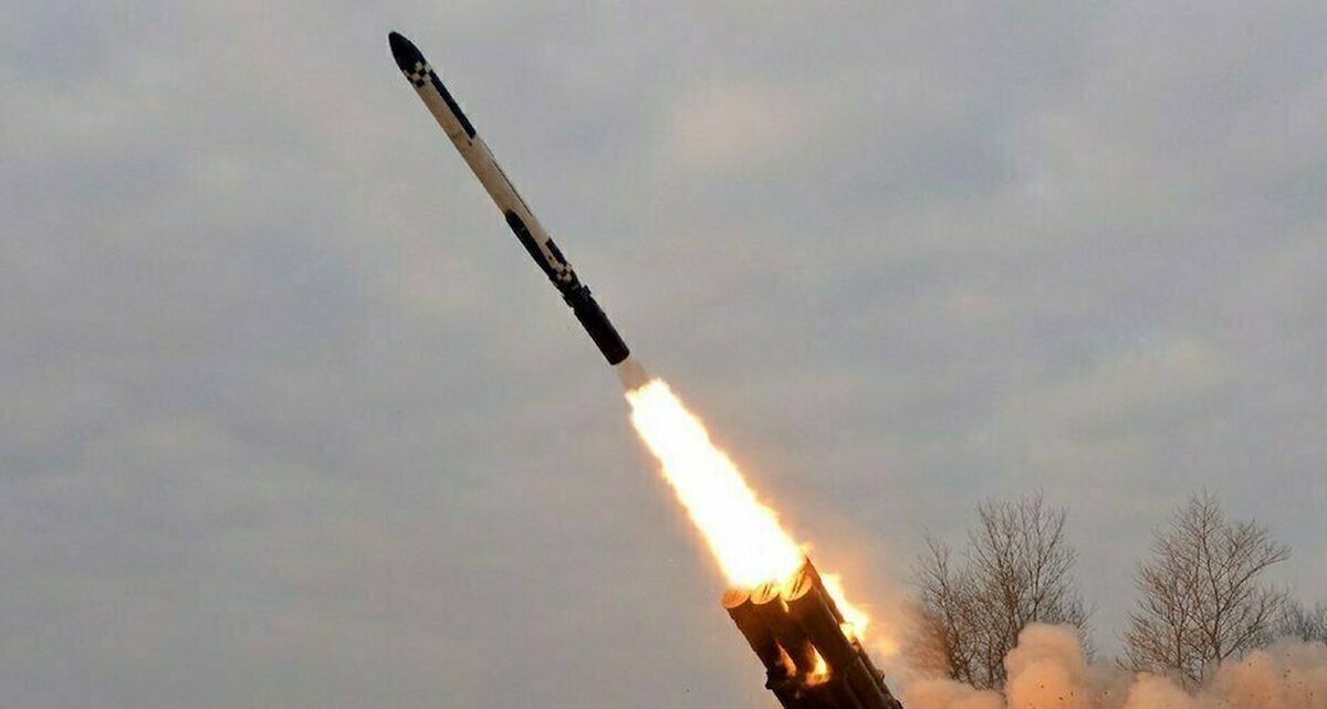 کره شمالی موشک کروز شلیک کرد