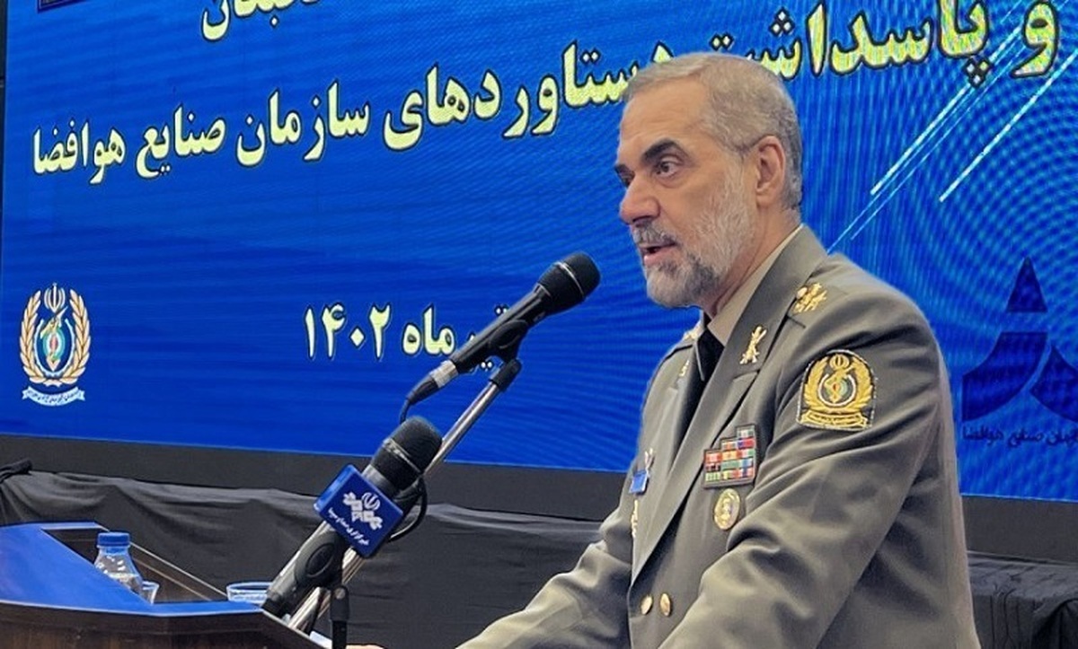 باید برای تداوم متوازن و مکمل برنامه موشکی مطابق با دستاوردهای روز دنیا و تهدیدات حرکت شود