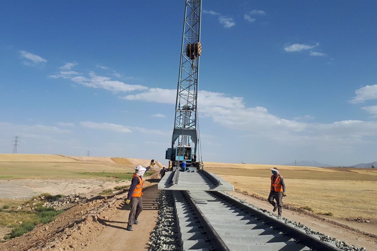ساخت یکهزار و ۵۴۱ کیلومتر راهآهن تا پایان سال ۱۴۰۳