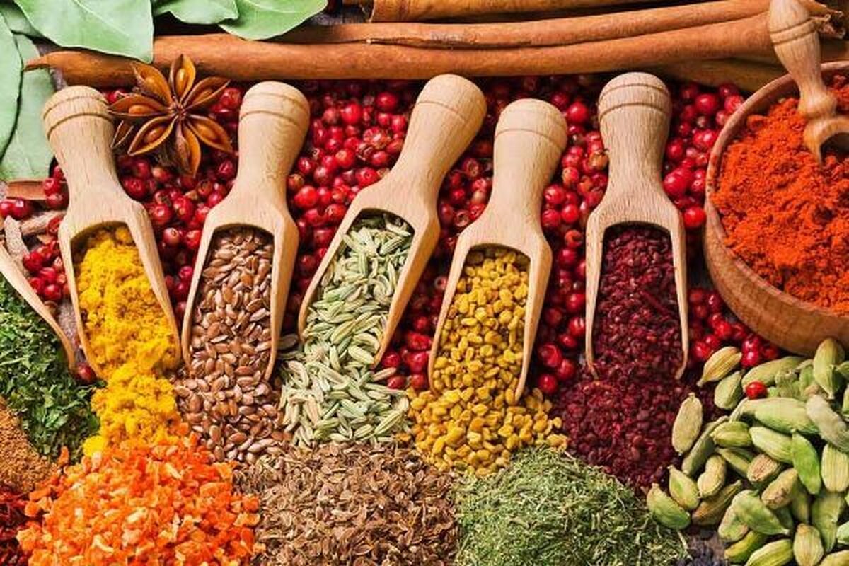 تخلف برخی عطاری‌ها در فروش داروهای تقلبی و مخدر