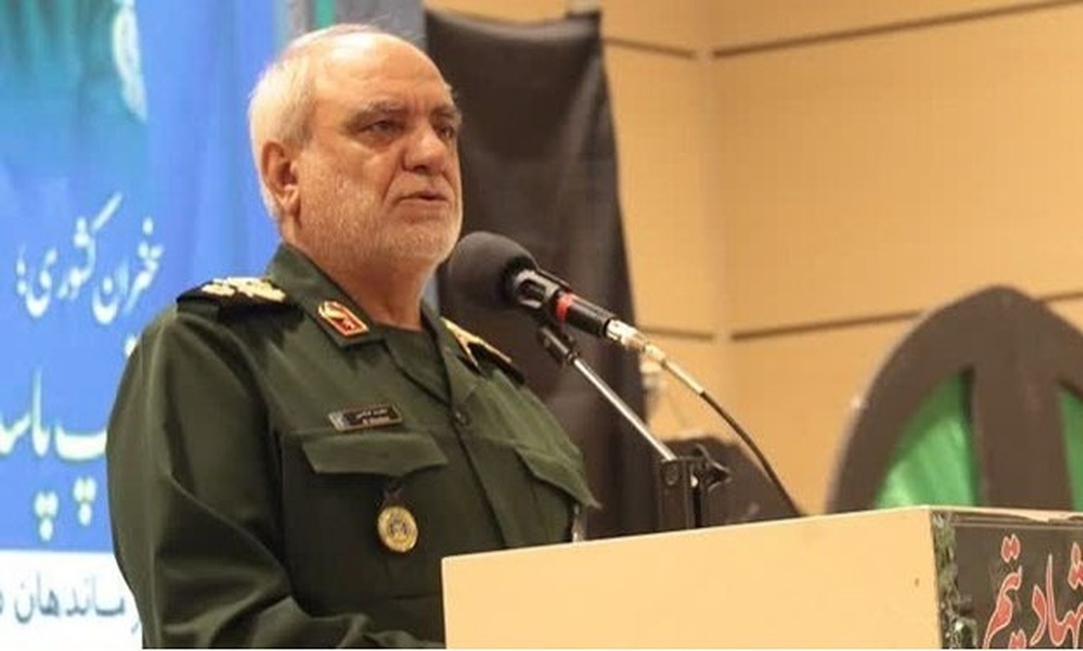سردار خادمی: ورود دشمن به «جنگ شناختی» ناشی از ناتوانی در جنگ سخت است