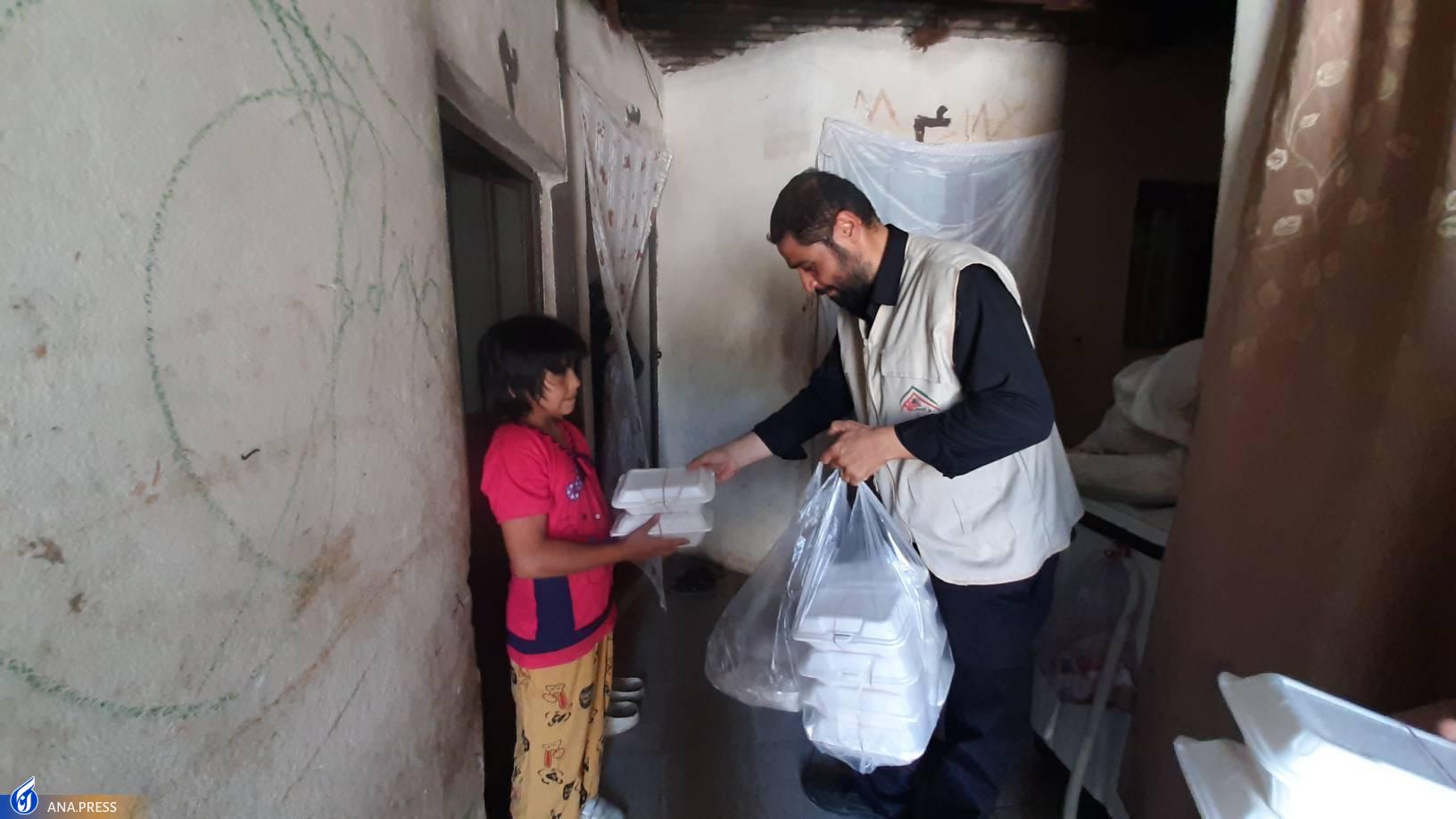 پخت و توزیع ۷۰۰ پرس غذا در مناطق محروم جنوب تهران+ فیلم پخت و توزیع ۷۰۰ پرس غذا در مناطق محروم جنوب تهران+ فیلم